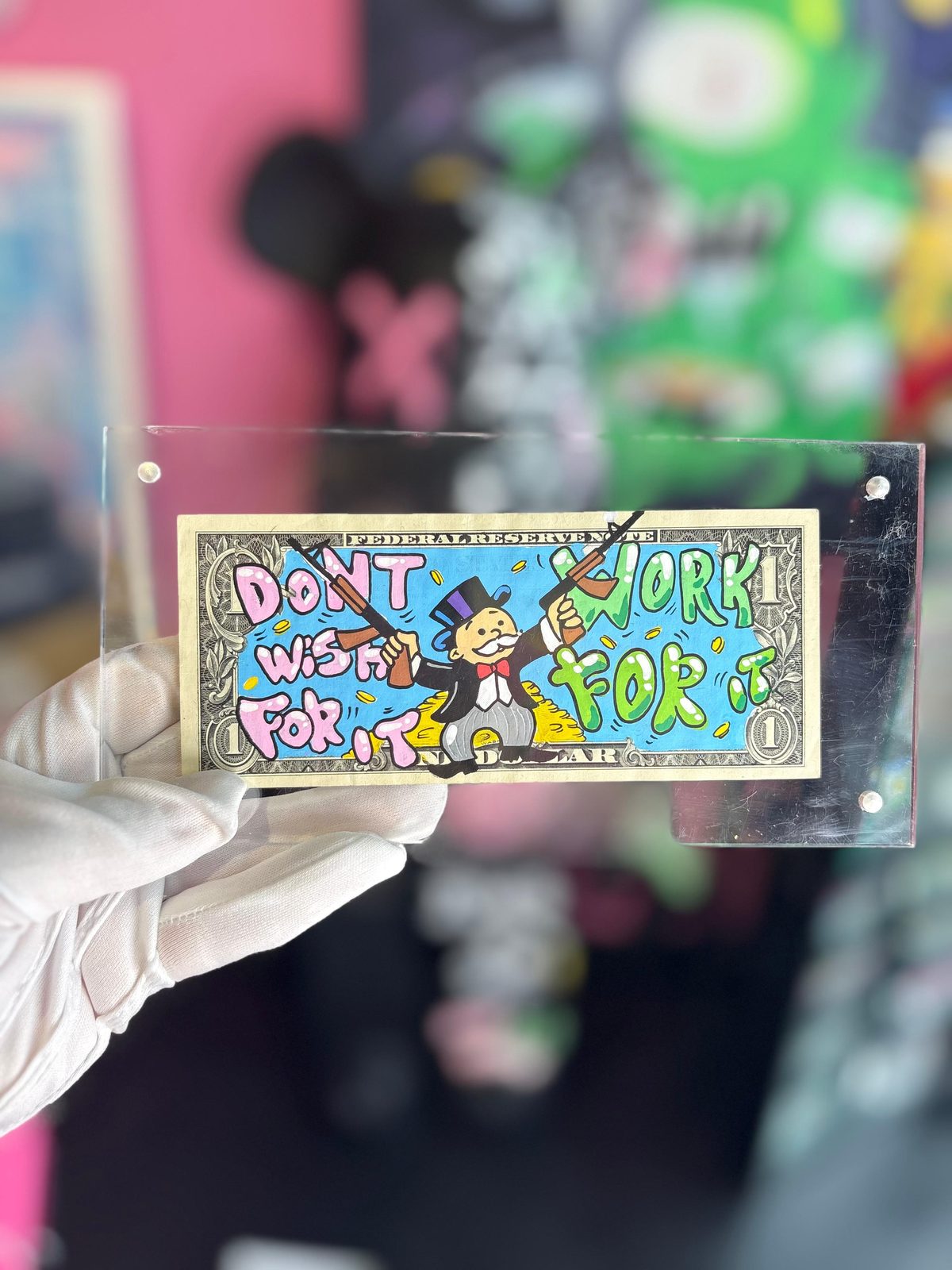 Dólar pintado a mano Don't Work Wish For It · Monopoly Rich Life · Saint Gallery Ibiza
