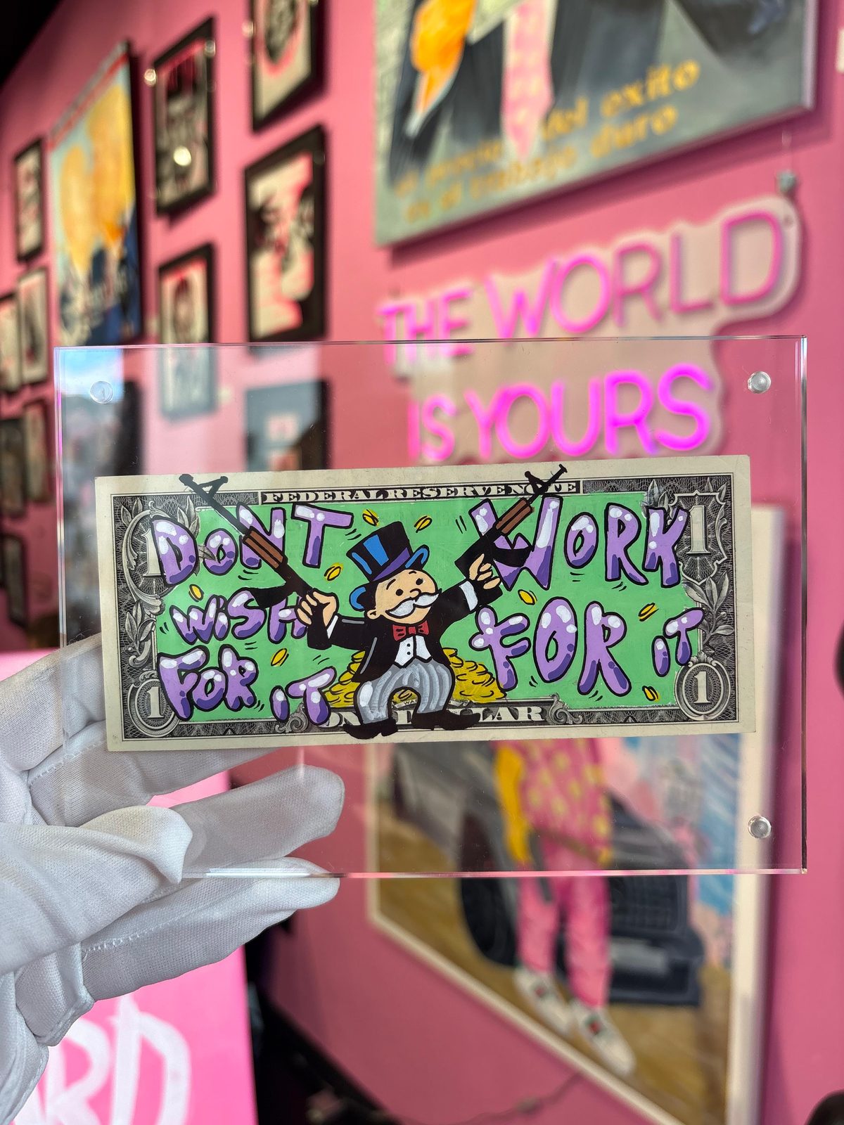 Dólar pintado a mano Don't Work · Violet · Monopoly Rich Life · Saint Gallery Ibiza
