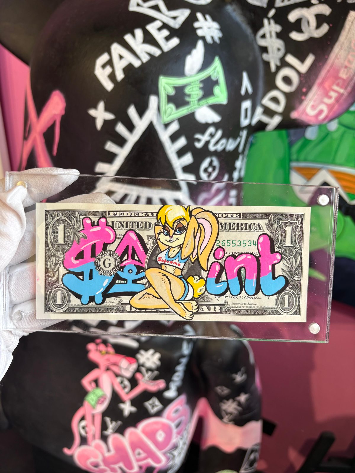 Dólar pintado a mano $aint Bunny · Rabbit Cash Rain · Saint Gallery Ibiza