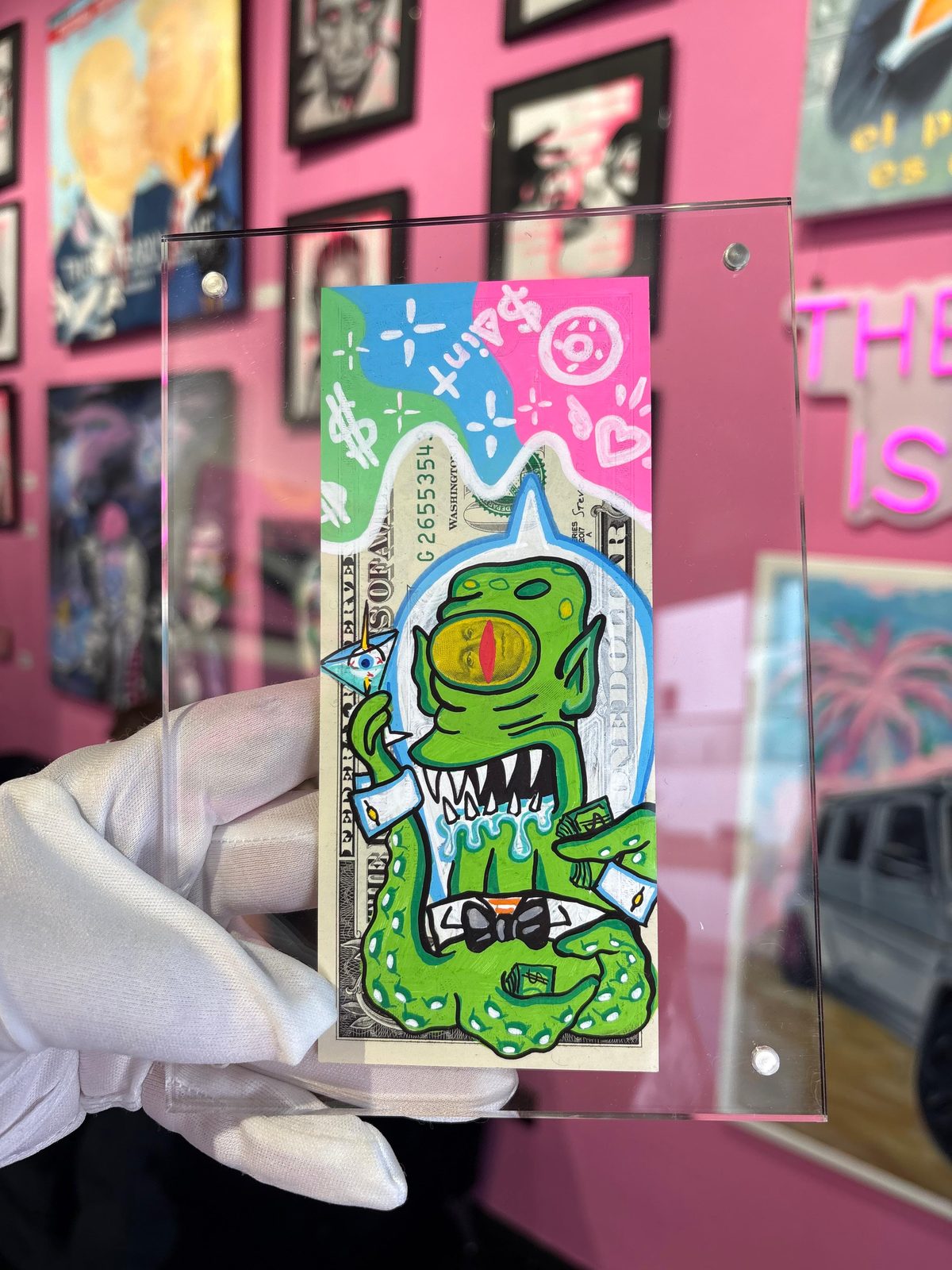 Dólar pintado a mano Alien Pop · Saint Universe · Saint Gallery Ibiza