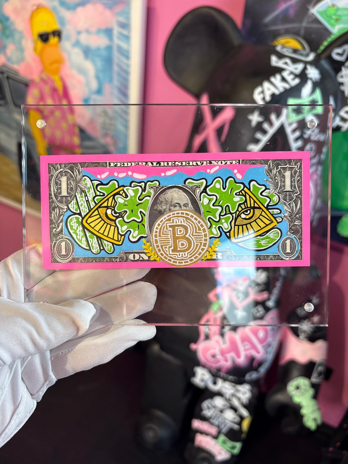 Dólar pintado a mano Bitcoin Eyes · Saint Universe · Saint Gallery Ibiza