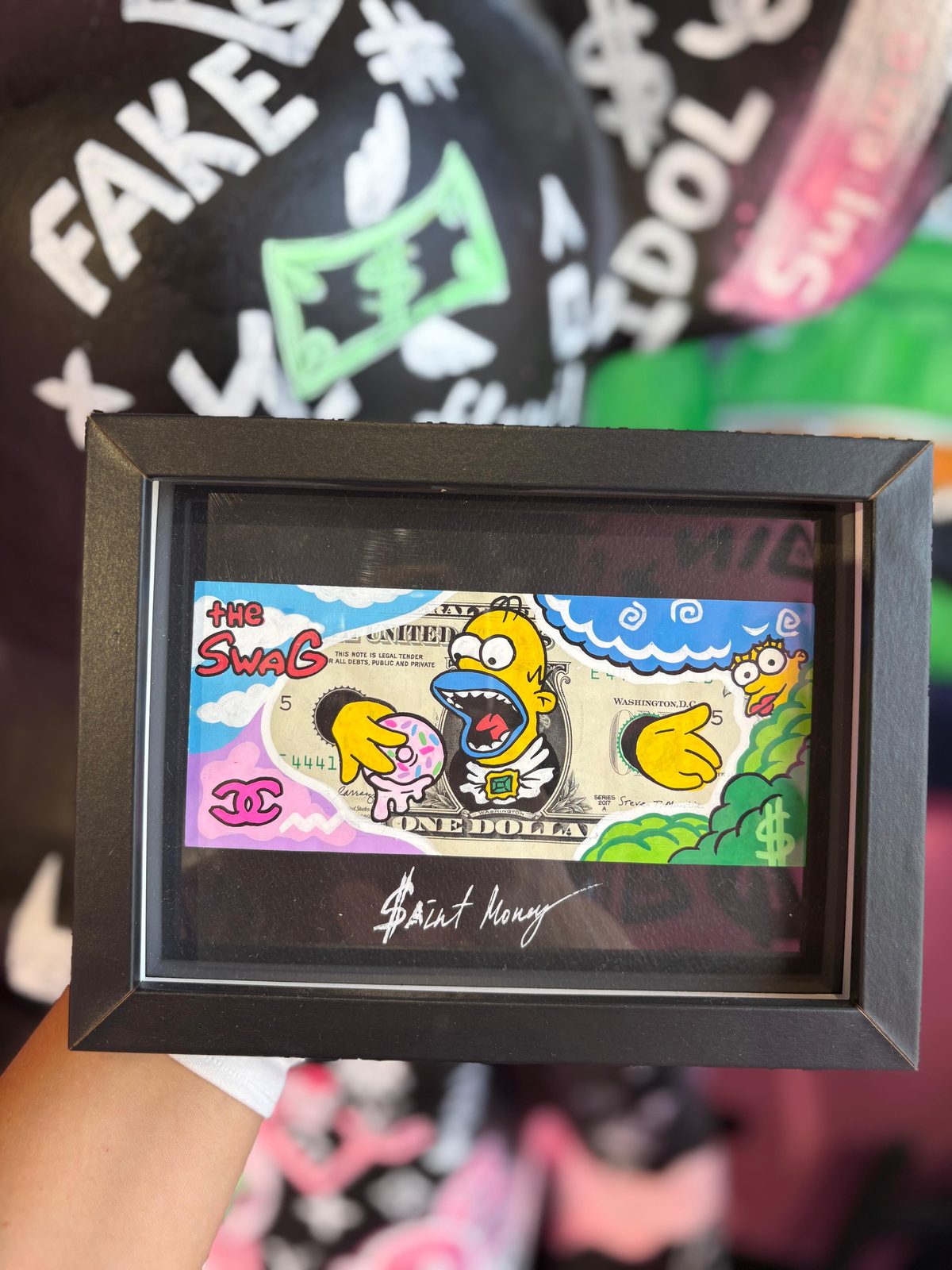 Dólar pintado a mano The Swag · Black Frame · Simpsons Vice · Saint Gallery Ibiza